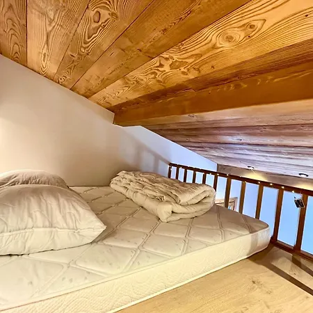 Apartman Charming With Mountain View & Balcony Combloux