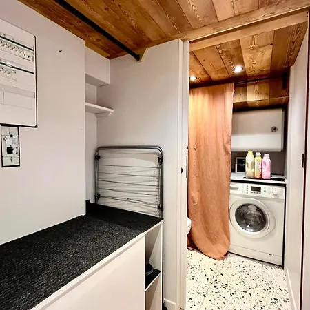 Charming With Mountain View & Balcony Apartman